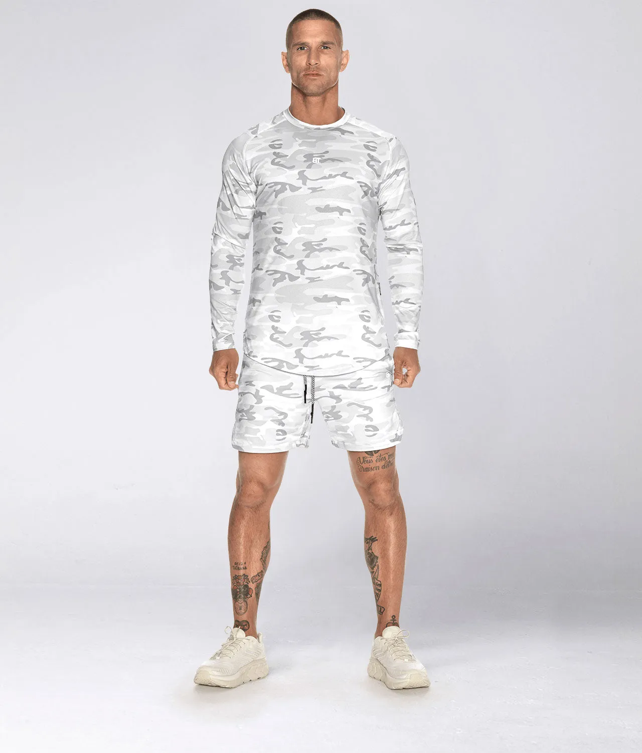8100 . AirPro Regular-Fit Shorts - White Camo